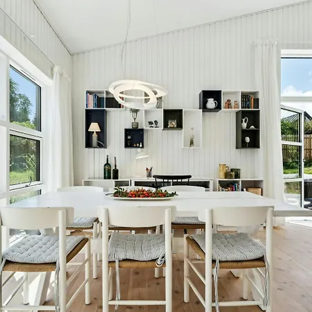 Ferienhaus New Vacation By The Hornslet